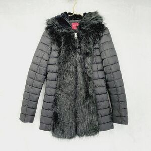 Guess Black Faux Fur Hooded Puffer Jacket Z64